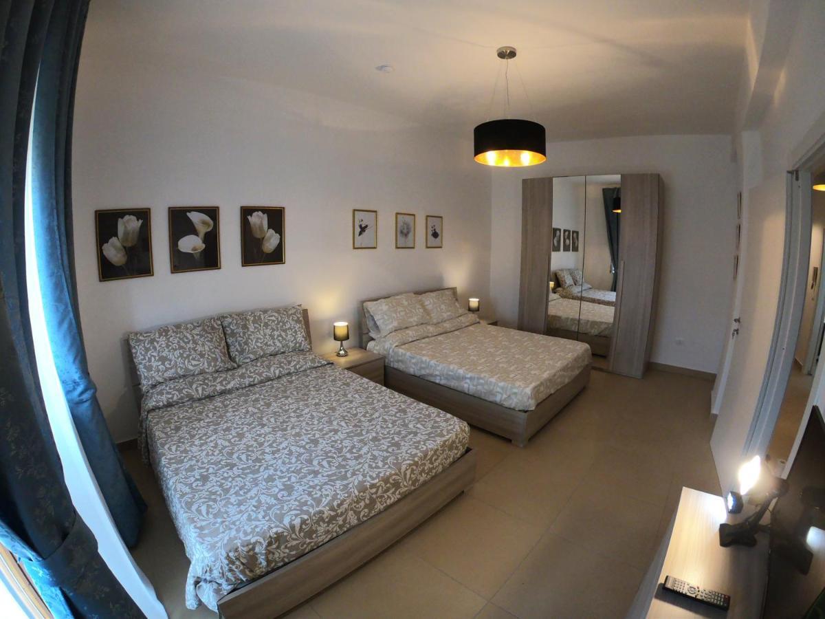 Caserta Royale Apartment Luaran gambar