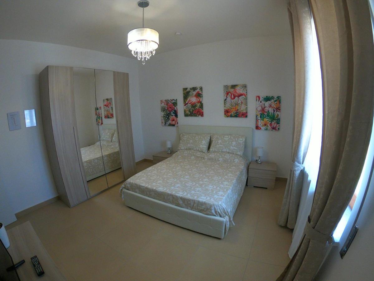 Caserta Royale Apartment Luaran gambar