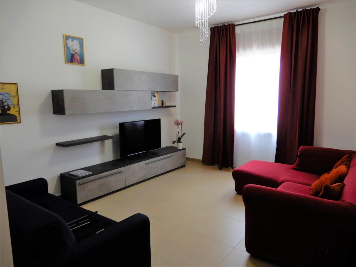 Caserta Royale Apartment Luaran gambar