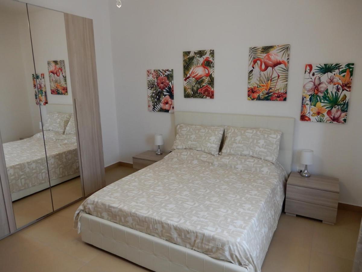 Caserta Royale Apartment Luaran gambar