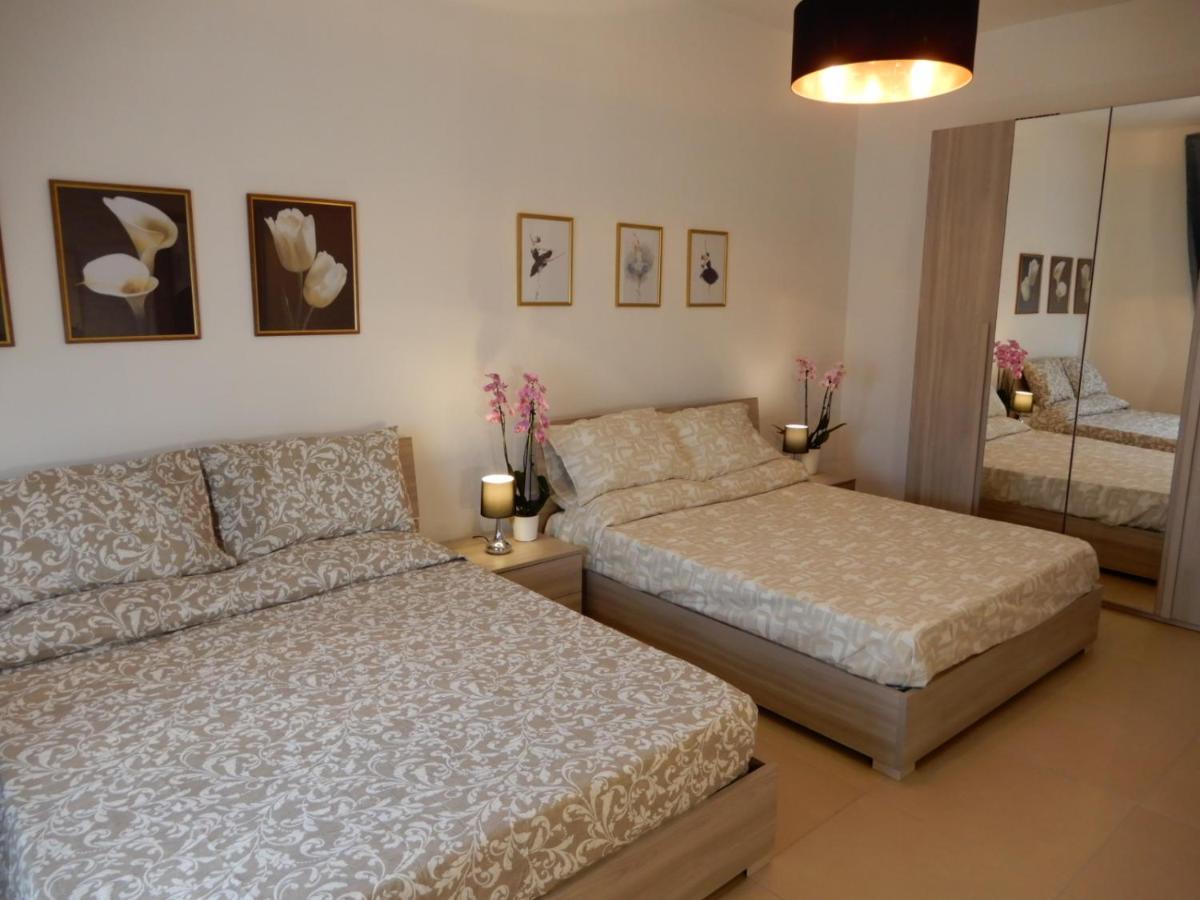 Caserta Royale Apartment Luaran gambar