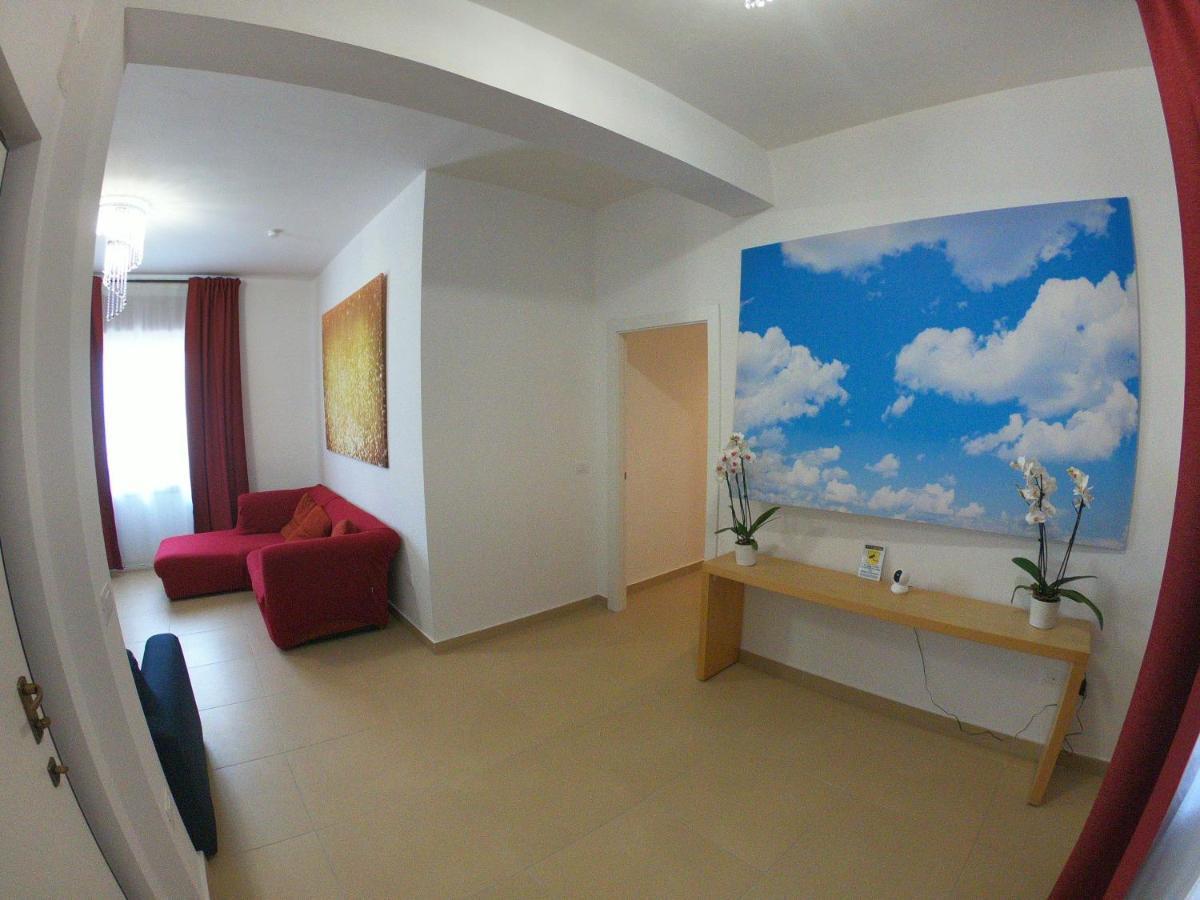 Caserta Royale Apartment Luaran gambar