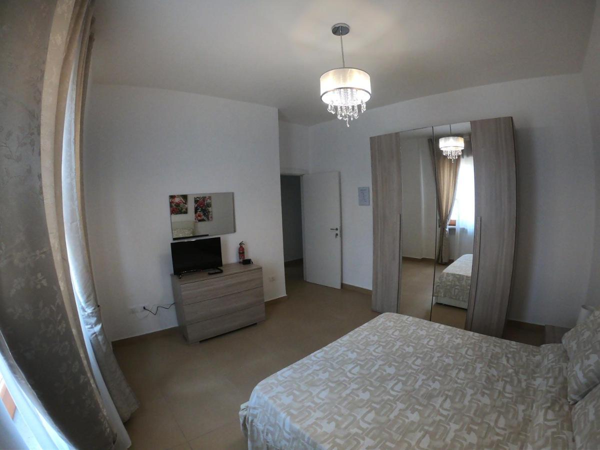 Caserta Royale Apartment Luaran gambar