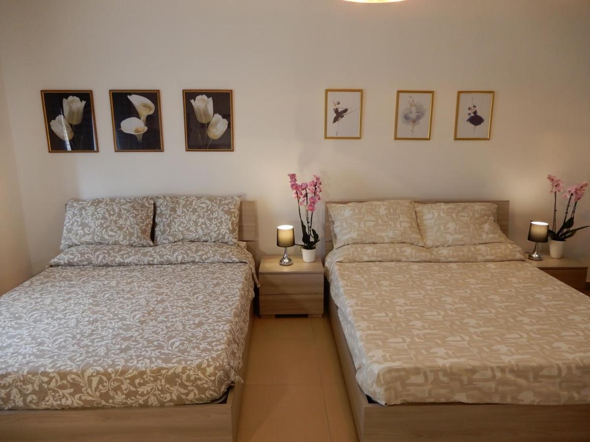 Caserta Royale Apartment Luaran gambar