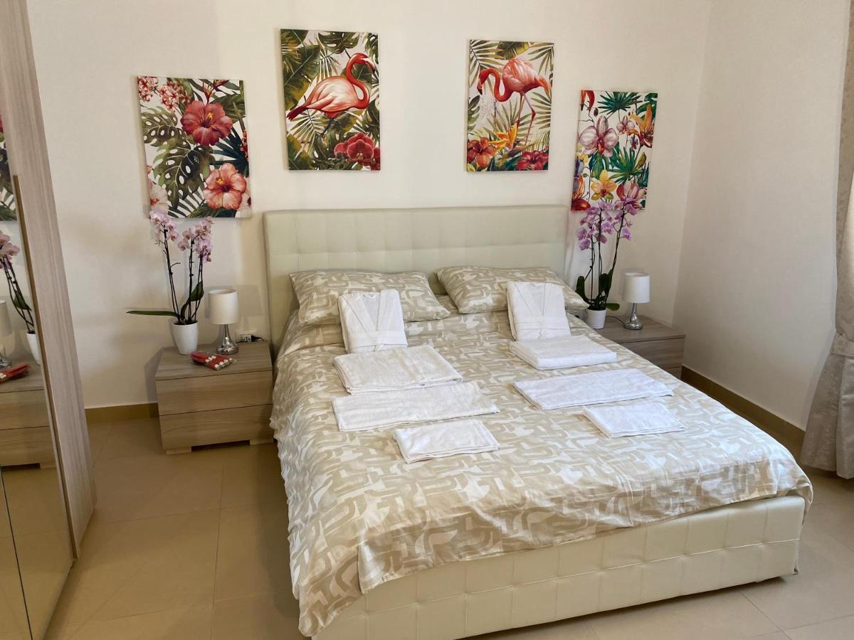 Caserta Royale Apartment Luaran gambar