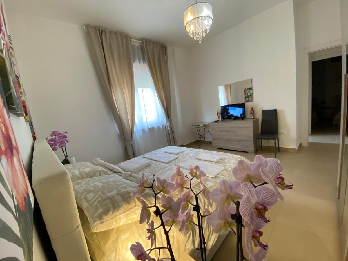 Caserta Royale Apartment Luaran gambar